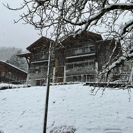 Апартаменты Facing